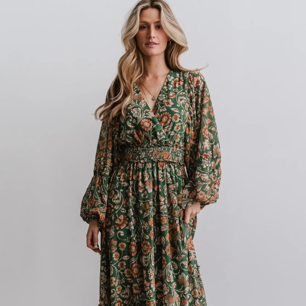 EUC Baltic Born 2X dress